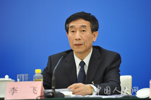 香港公职人员双重国籍引发争议 【猫眼看人】