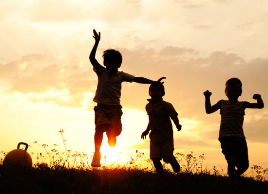 共同为孩子营造健康快乐的成长空间