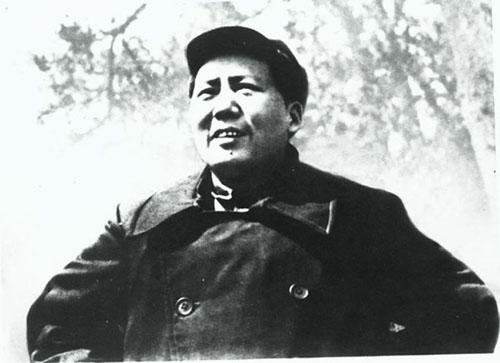 “毛泽东同志”:毛泽东最喜欢的称谓