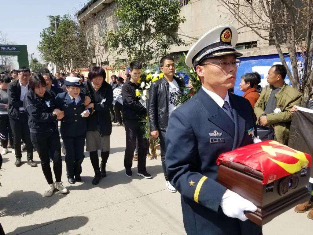 中国蓝天英雄最可敬