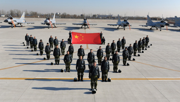 壮丽70年 人民空军英雄史诗著空天