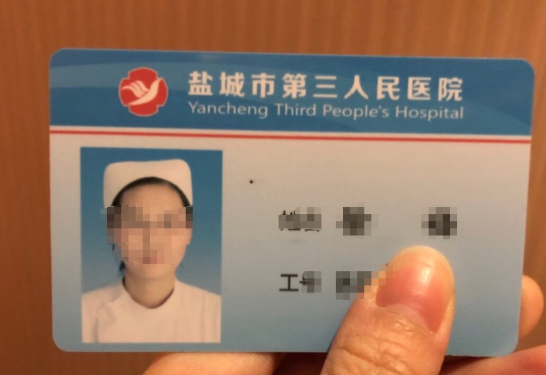 抢行李?抢物资?武汉不是哥谭市!
