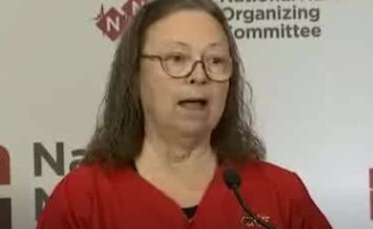 新冠疫情全美扩散，专家批白宫防疫迟缓混乱！