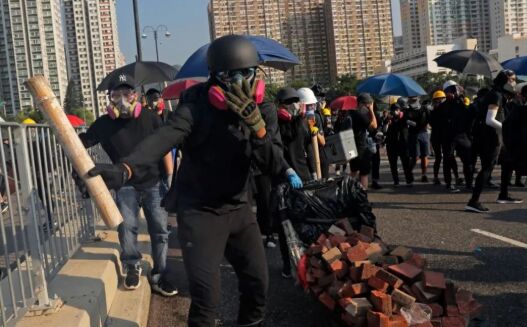 
美国如何在香港埋下颜色革命的种子