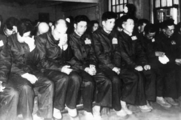 毛主席是怎样创造出成功改造日本战犯的奇迹的？