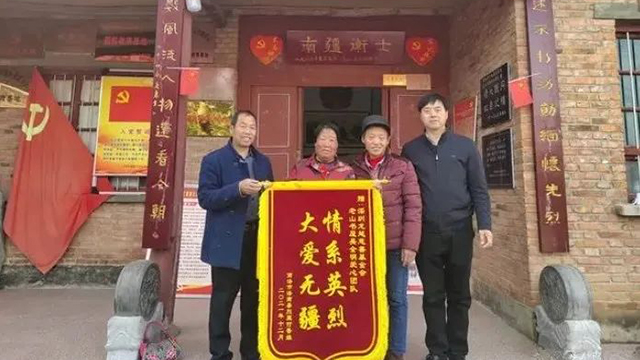 退役军人吴全明筹建红色书屋纪念馆，致力宣传英雄故事