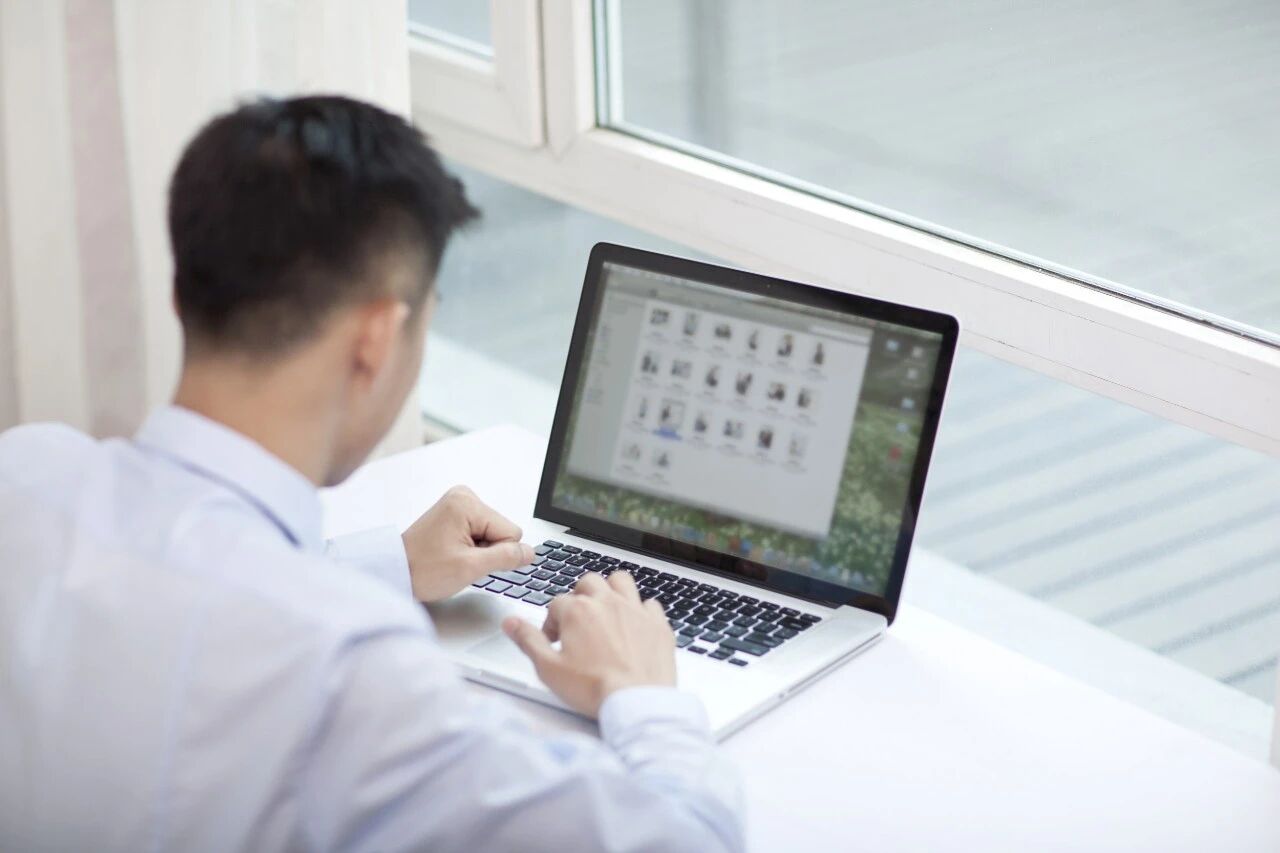 好险！开启大好前程时惊遇间谍“圈套”，所幸...