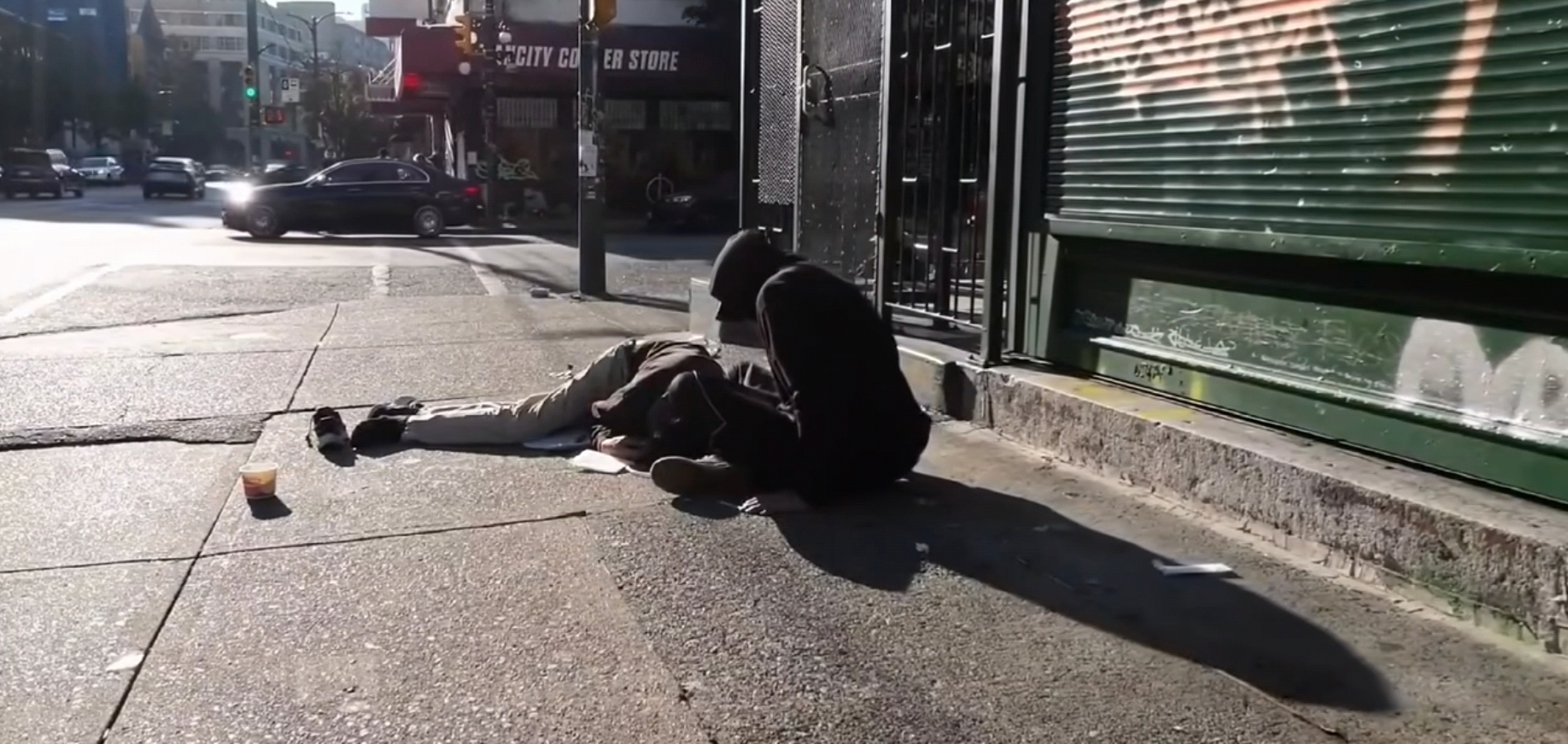 华裔看不见“斩杀线”？