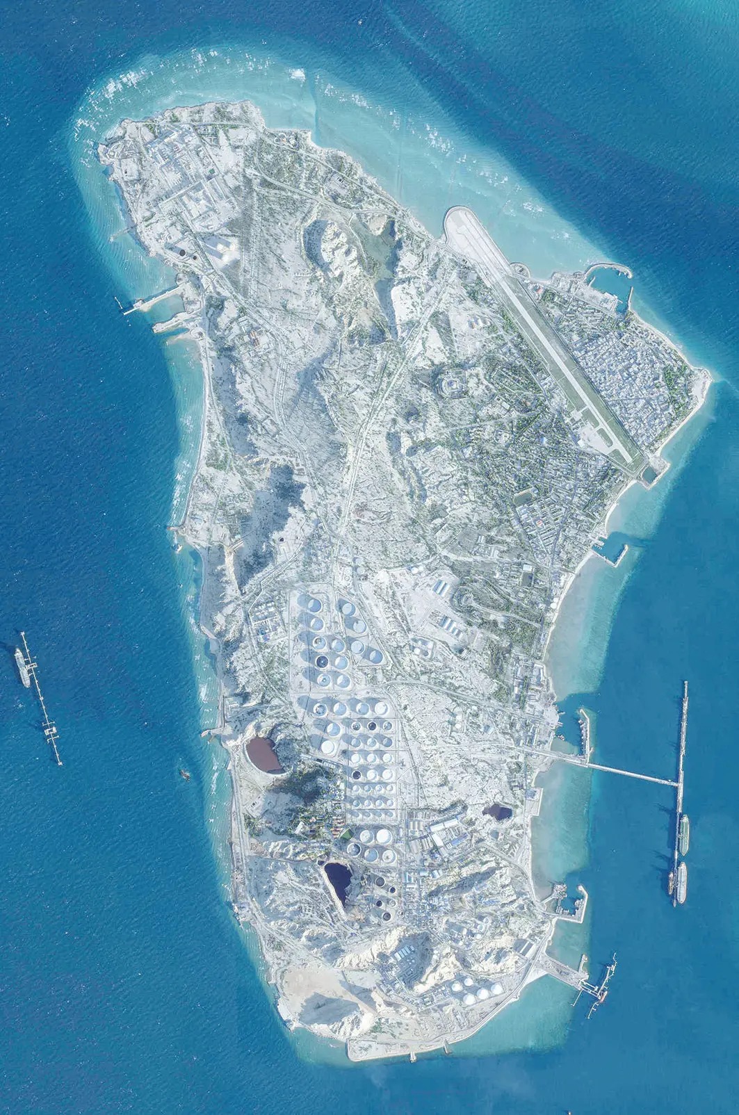 哈尔克岛为何成为美军潜在目标？